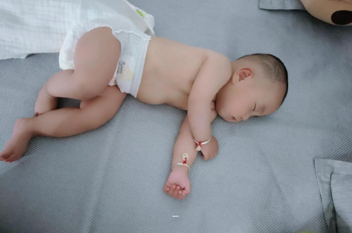 西藏宝宝为什么不说话